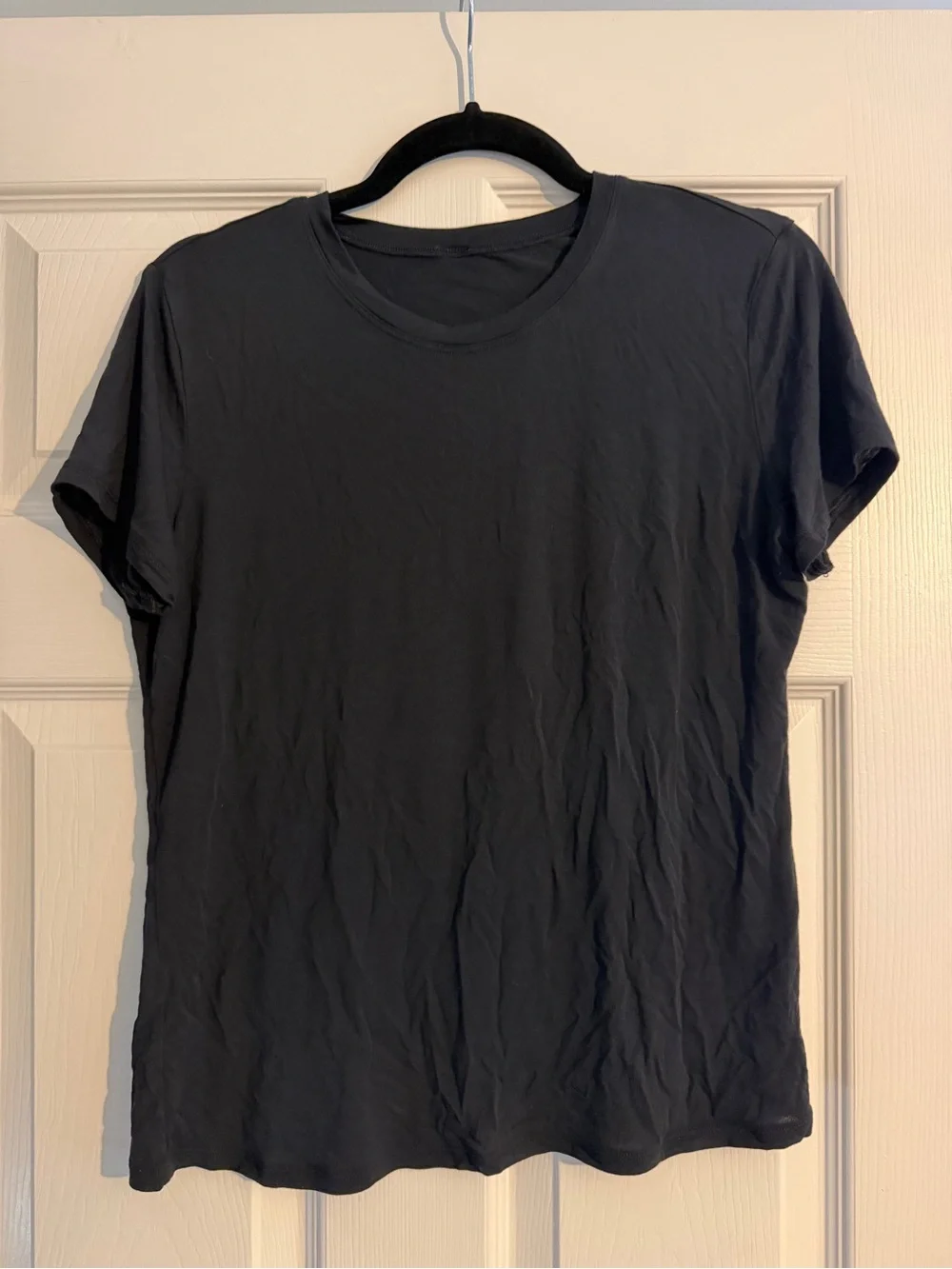 Alo All Day Short Sleeve - Size M